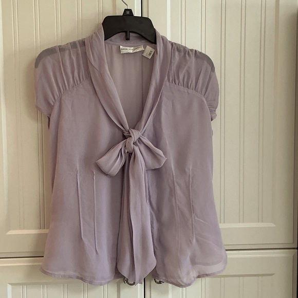 DANA BUCHMAN Delicate,Lavender 100% silk blouse. 👚 - Picture 1 of 10